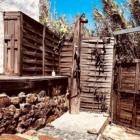 Encanto Rural Con Jardin Privado Y Chimenea Facinas